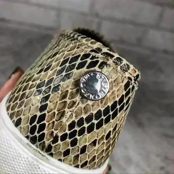 Steve Madden Slip On Snake Print Python SYMBA Platform Sneakers - Picture 3 of 3